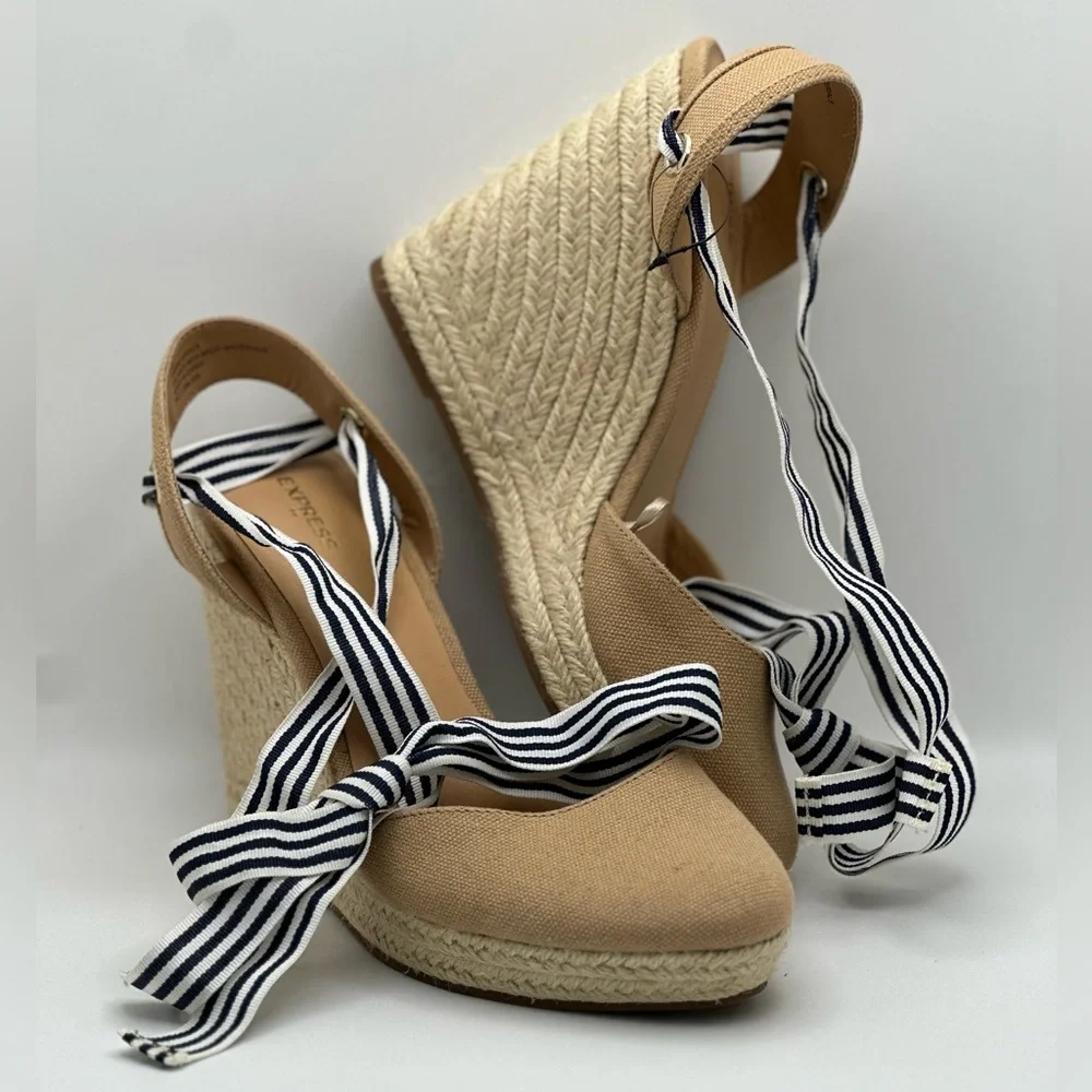 EXPRESS espadrille wedge Black/white Ribbon Ankle Wrap Fabric Tan size 9…